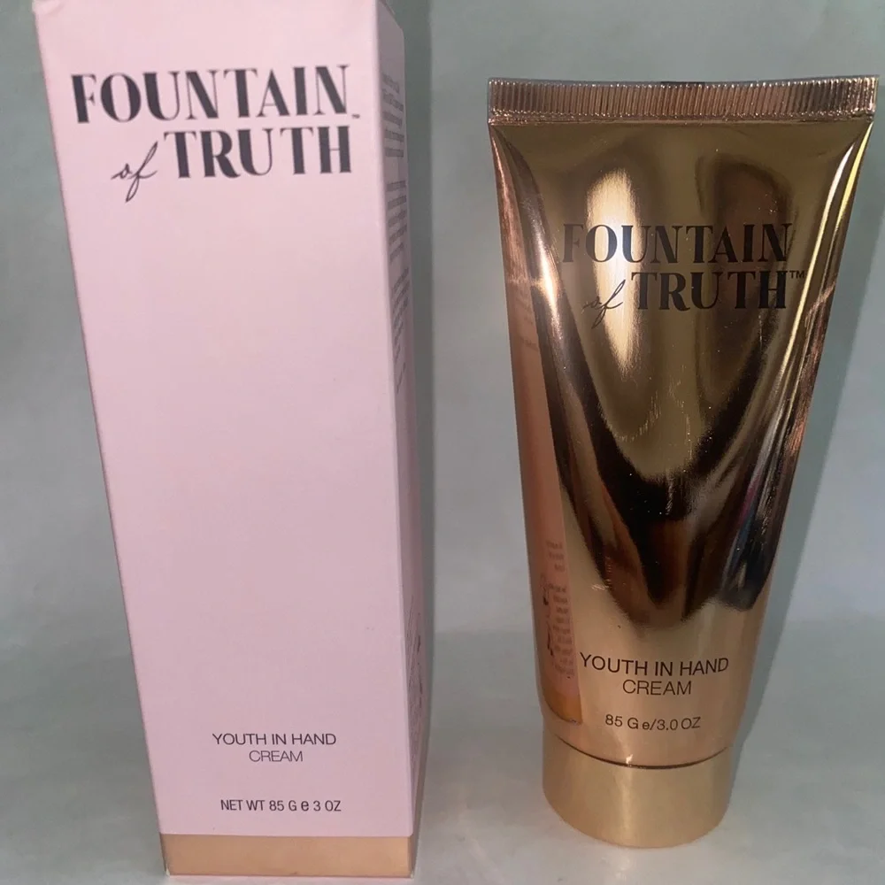 FOUNTAIN OF TRUTH Youth In Hand Cream 3oz $28 CLEAN BEAUTY NIB